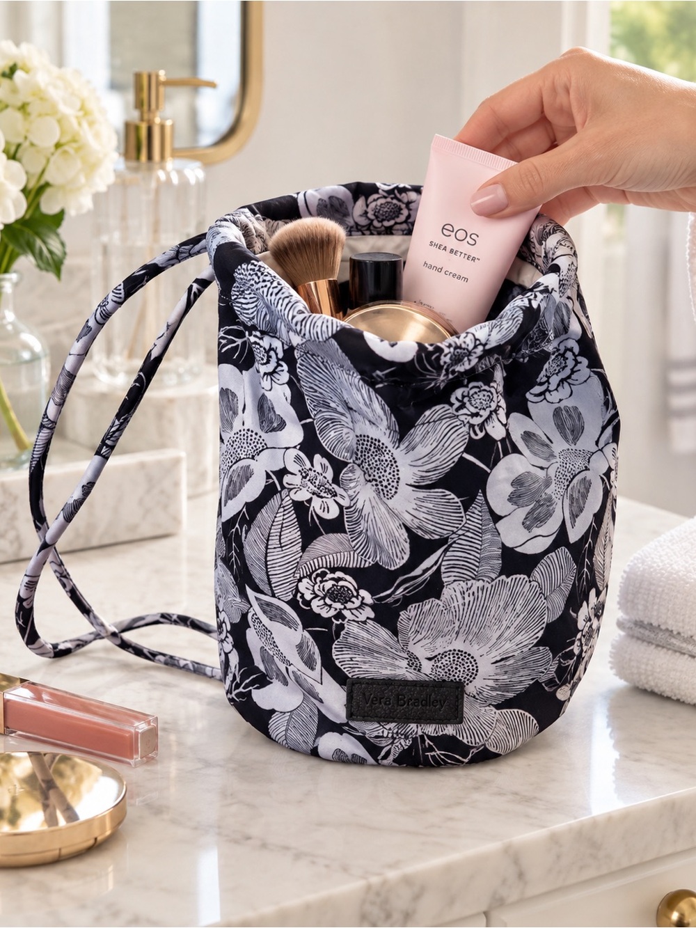 NWT Vera Bradley Bedford Blooms Ditty Bag Drawstring Tote